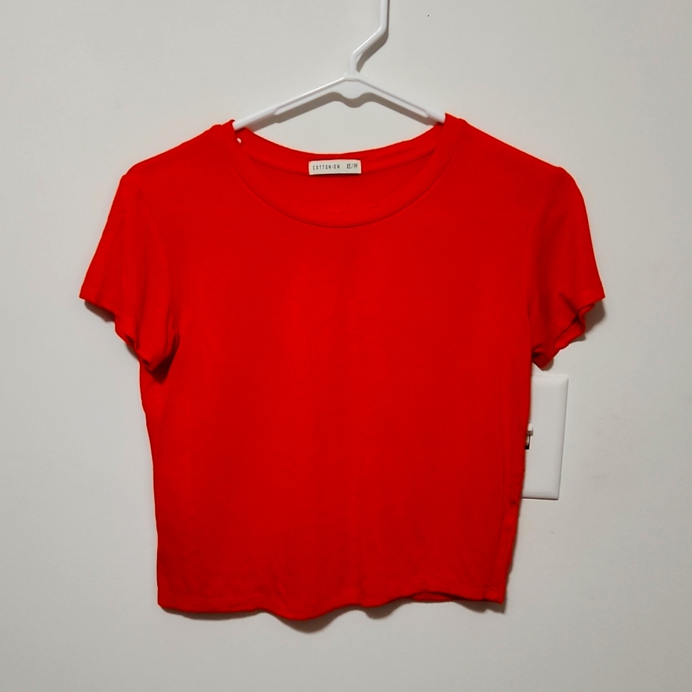 Cotton:on tee shirt